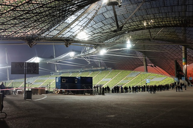 不只是合作 不只是合作